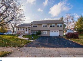 718 Trimble Blvd, Brookhaven, PA 19015