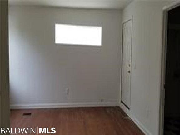3rd image of 4151 Vega Dr