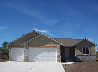 1405 Main St, Halstead, KS 67056