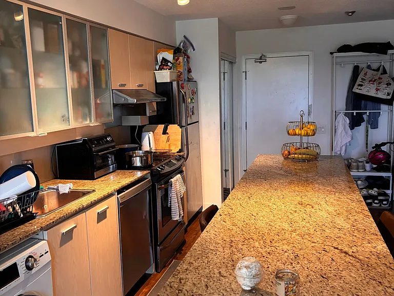 19 Singer Ct #206 — Photo 14