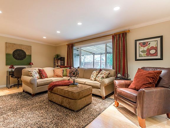 5th image of 2315 Glenkirk Dr