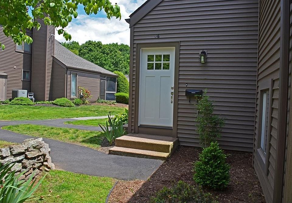 1st image of 46 Hollister Way S #46