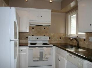 425 Poppy Pl, Mountain View, CA 94043