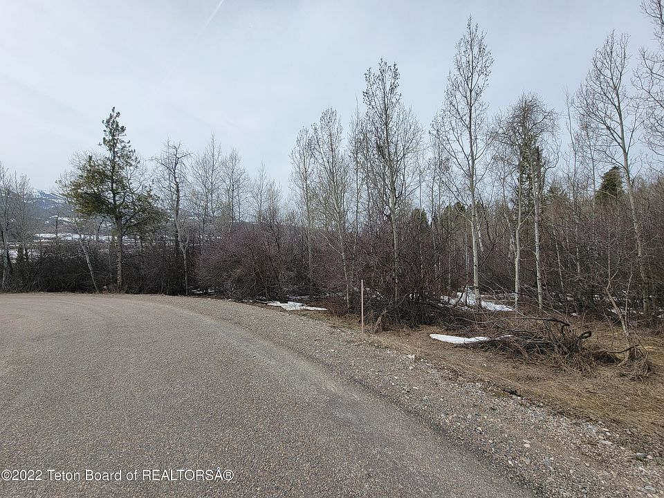 2nd image of Aspen Hills Dr