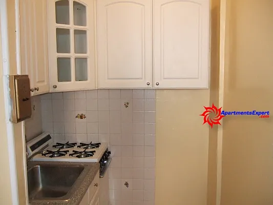 Rented by Jerry F Leazer LREB | media 5