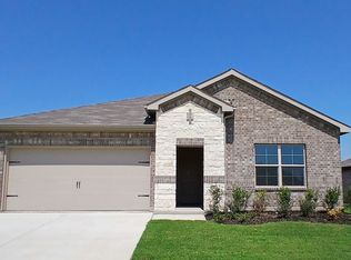 513 Pendleton Ave, Keene, TX 76059