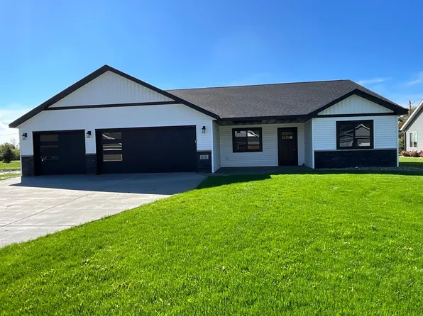610 Lanigan Way SE, Saint Joseph, MN 56374