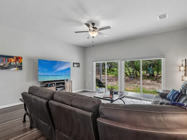 2701 Warren Cv, Lago Vista, TX 78645