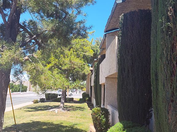 5th image of 14451 Lapaz Dr