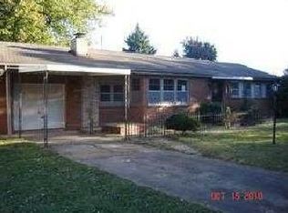 1045 E Morningside St, Springfield, MO 65807