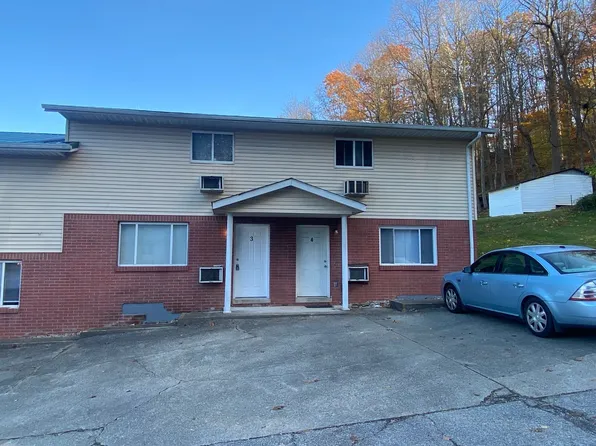 204 Easter Road, 204 Easter Rd #4, Nitro, WV 25143