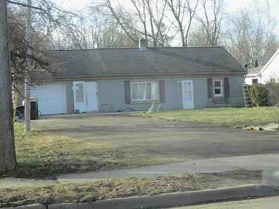 5th image of 923 W Jolly Rd