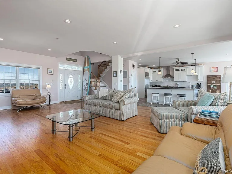 953B Dune Rd — Photo 6