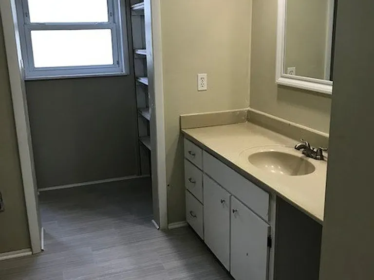 16 Mandalay Dr — Photo 16