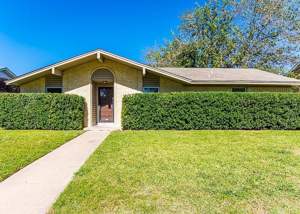 1st image of 3605 Mosswood Dr