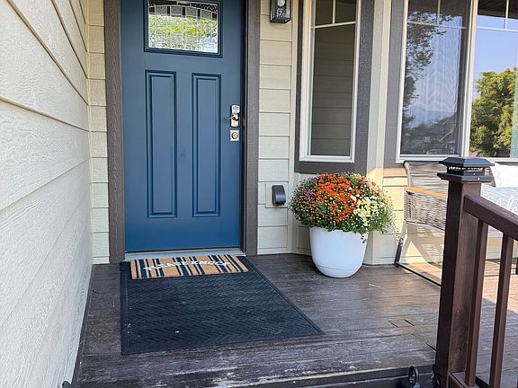 3rd image of 217 Lillian Way