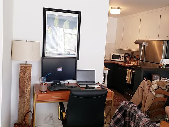 3rd image of 1960 Clay St #202