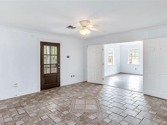 4th image of 5324 Wilton Dr