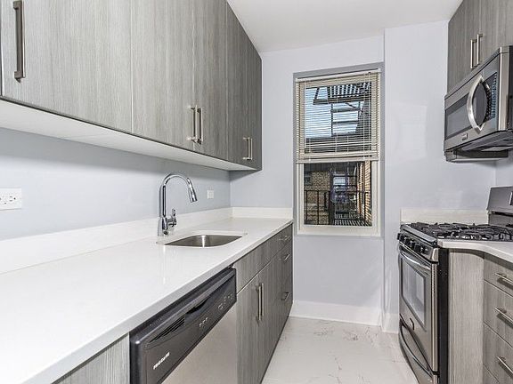 4th image of 2004 Seagirt Blvd APT 6C