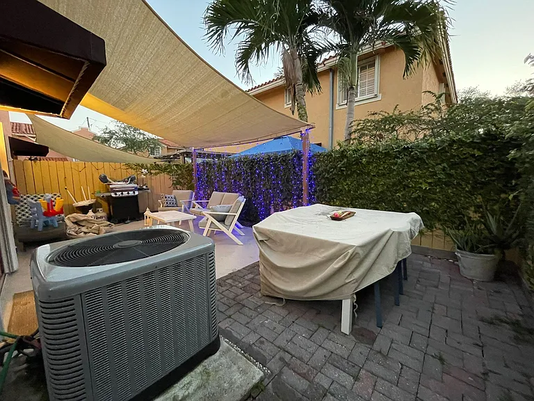 9490 SW 77th Pl — Photo 27