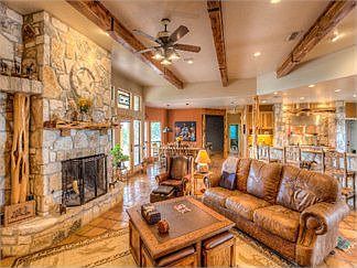 1st image of 352 Willow Springs Dr