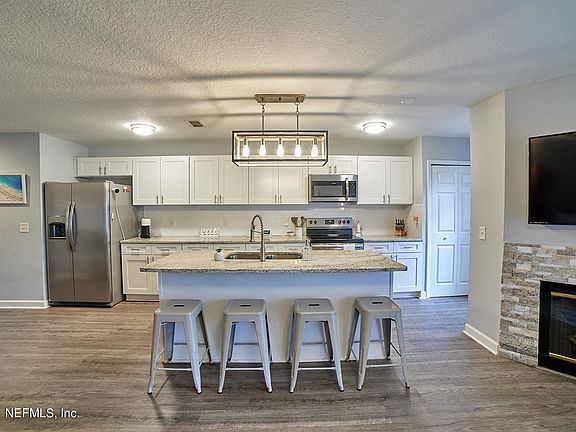 3rd image of 1534 Sand Dollar Cir Unit No 13 D Lo