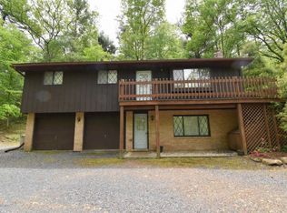 1570 Astolat Rd, Effort, PA 18330