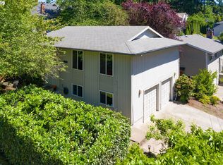 5034 SW Pomona St, Portland, OR 97219