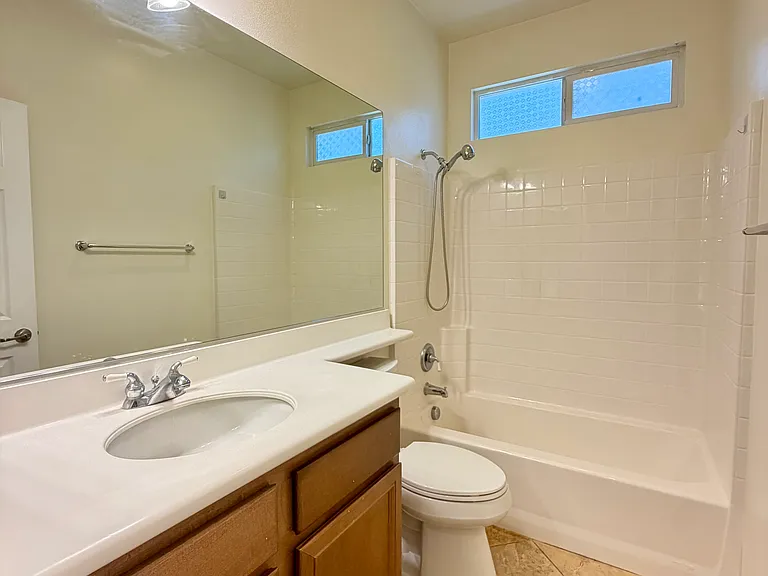 12488 Celebration Dr — Photo 17