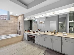 196 S Kavenish Dr, Rancho Mirage, CA 92270