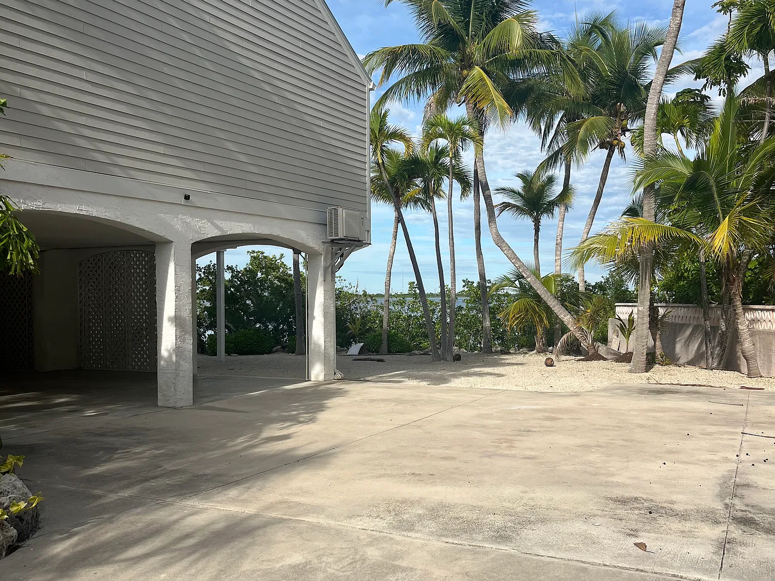 3 bed, 1714 sqft, $10,500 — Photo 4
