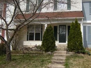 3172 Harvard St, Woodbridge, VA 22192