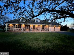 142 W Hanover St, Biglerville, PA 17307