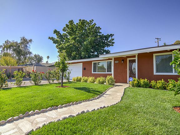 2nd image of 2508 McGregor Dr