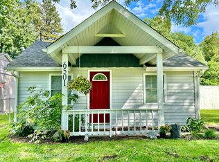 6501 Cooper Rd, Lansing, MI 48911