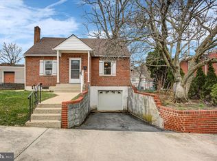 209 Homewood Ave, Waynesboro, PA 17268