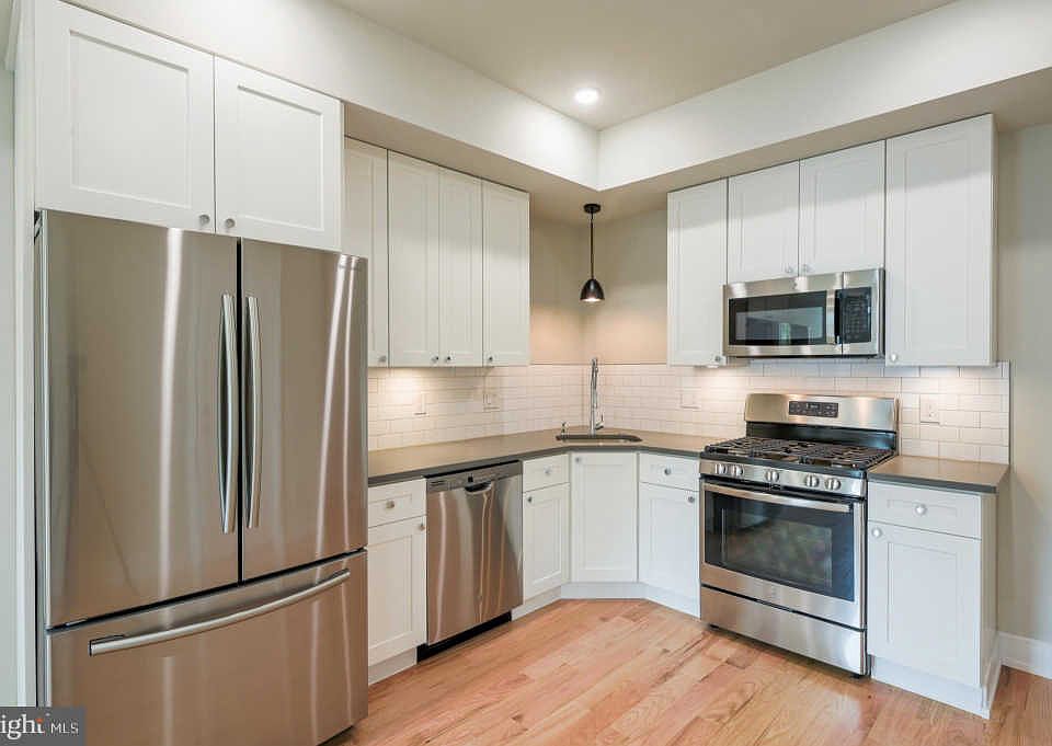 1st image of 1552 N 29th St #B