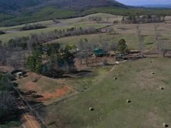 451 Yellow Rock Rd, Russellville, AR 72802