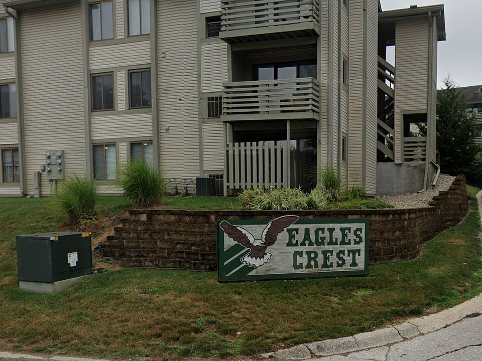2nd image of 2889 Eagles Crest Cir APT D