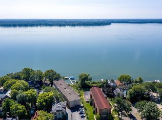 1029 Spaight St APT 4C, Madison, WI 53703