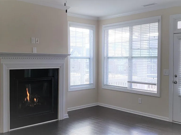 4136 Strendal Dr — Photo 7