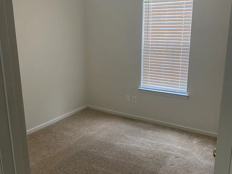 6006 White Cliffs Dr — Photo 5