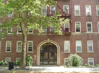 880 Kennedy Blvd APT 201, Bayonne, NJ 07002