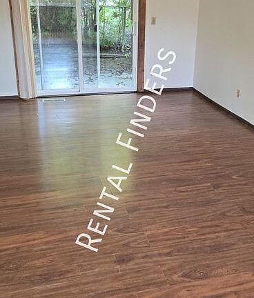 4th image of 570 Spinnaker Ln