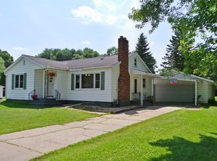 413 Washington St, Athens, WI 54411