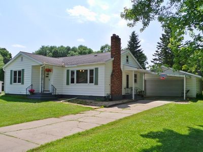 413 Washington St, Athens, WI, 54411