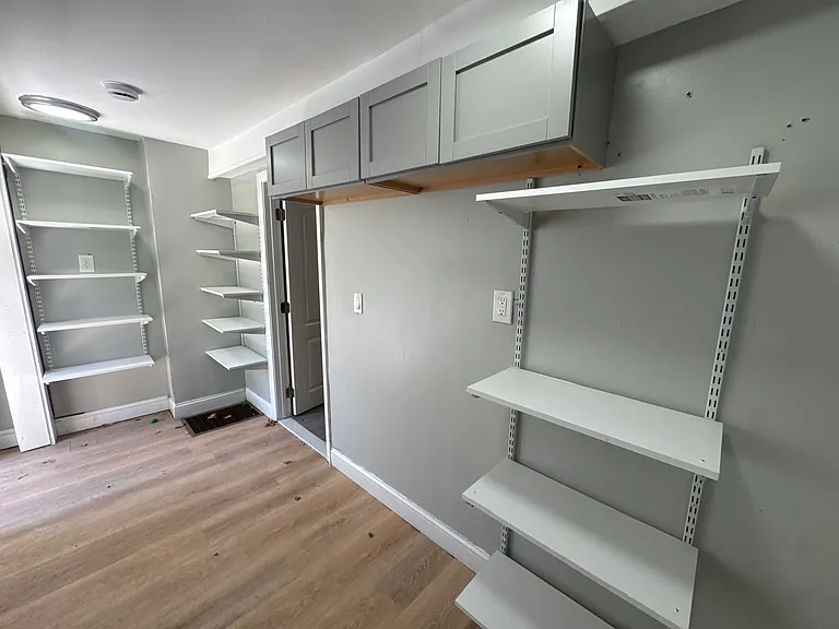 21 Washington Ave #1 — Photo 2
