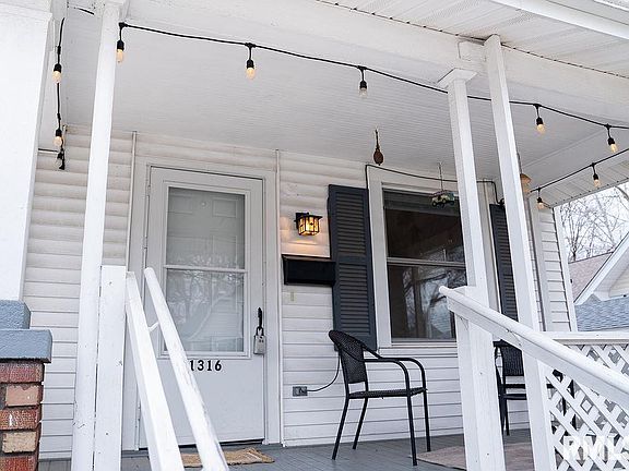 4th image of 1316 W Lawrence Ave