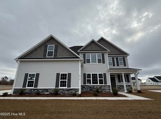 2010 Yellowfin Drive, New Bern, NC 28562