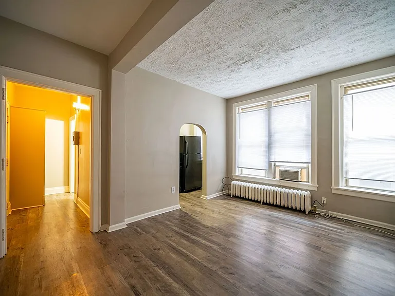571 E Rich St #9 — Photo 2